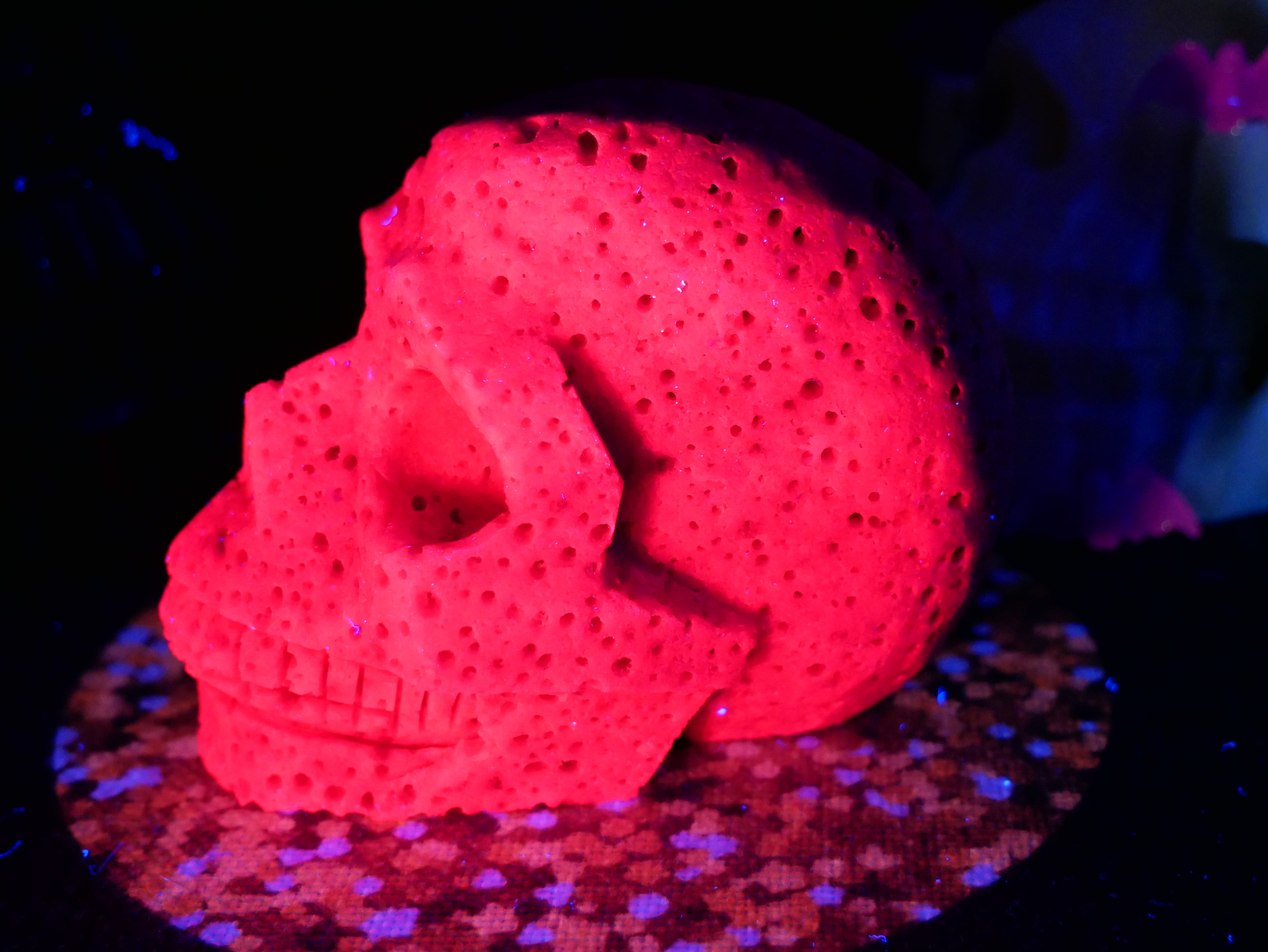 Honeycomb Ruby Skull